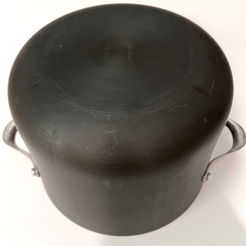 Calphalon Contemporary 8 Qt Pot - Picture 6 of 9